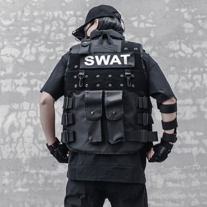 Gilet agente swat per un uomo