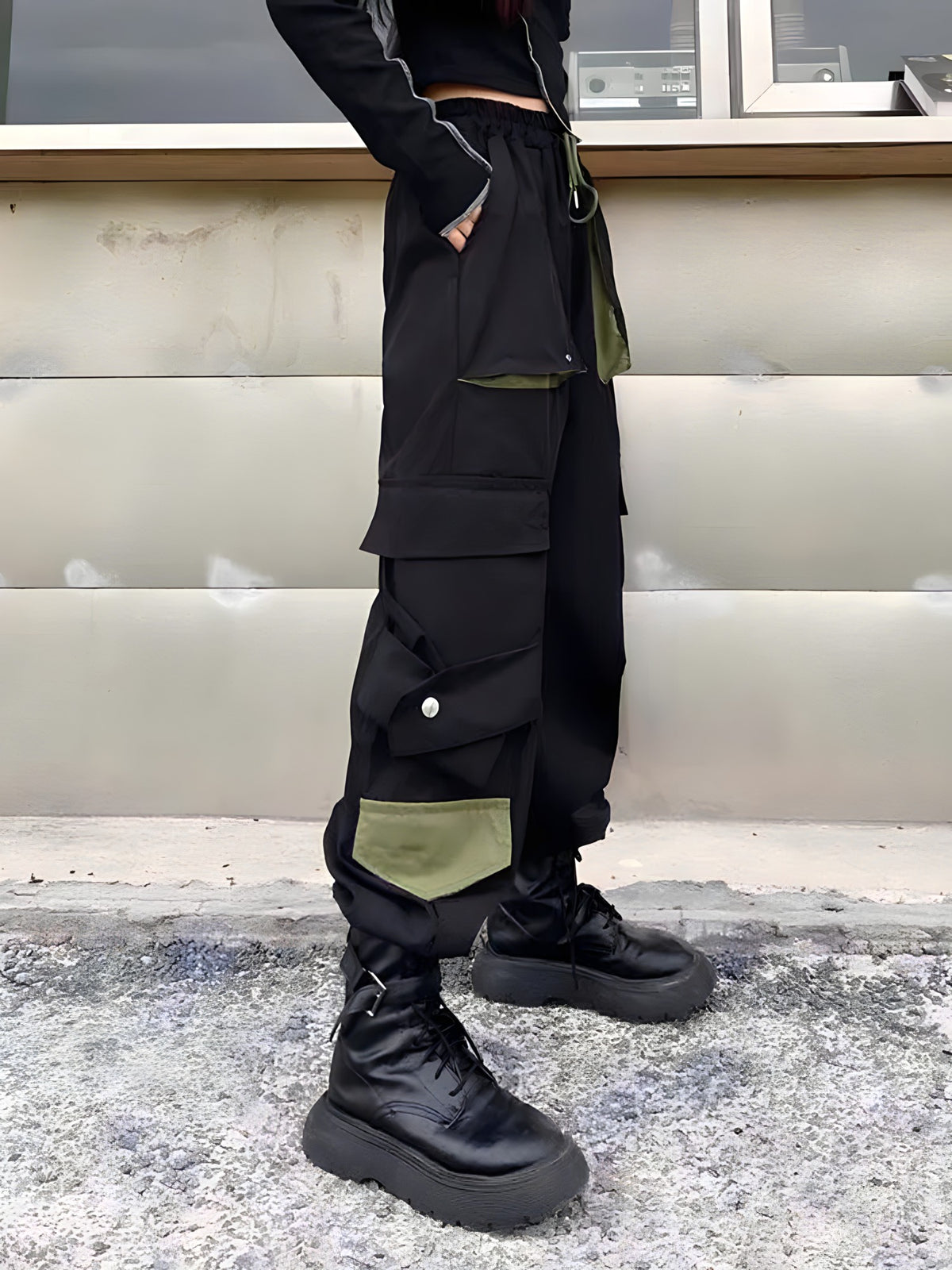 Women's High-Waisted Black Cargo Pants OFF-WRLD TECHWEAR