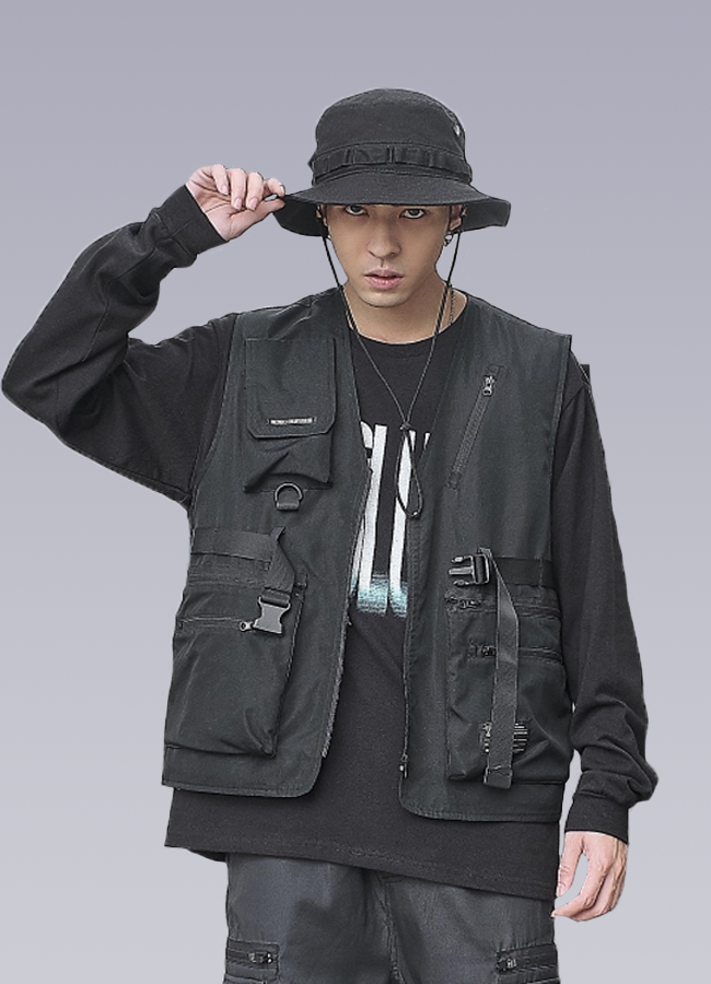 Techwear vest sales