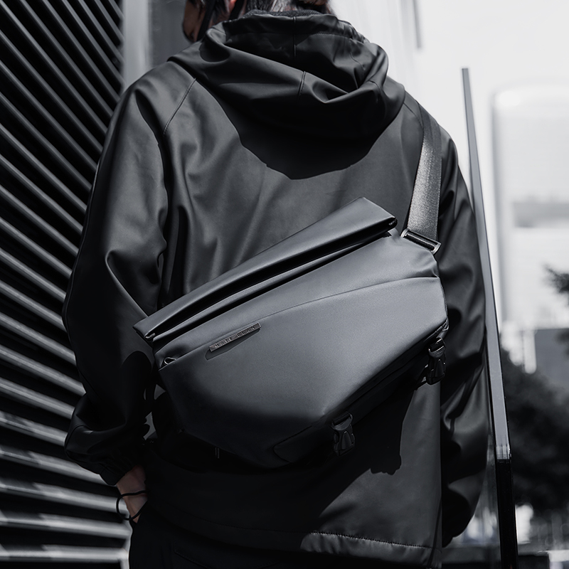 Sling Bag Techwear