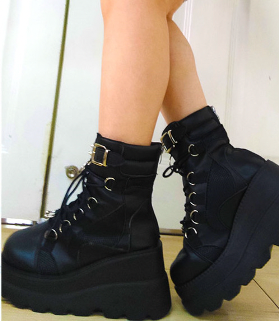 Womens punk deals combat boots