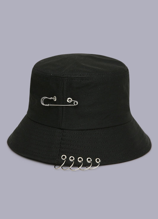 black bucket hat with rings