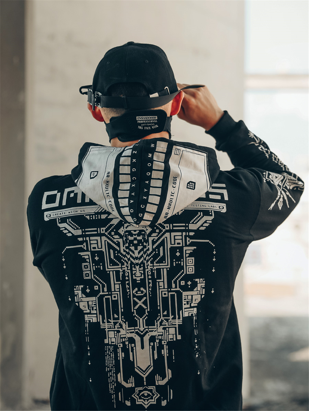 GARMENT DYE URAKE HOODIE / BLACK | ATON (MEN)(エイトン